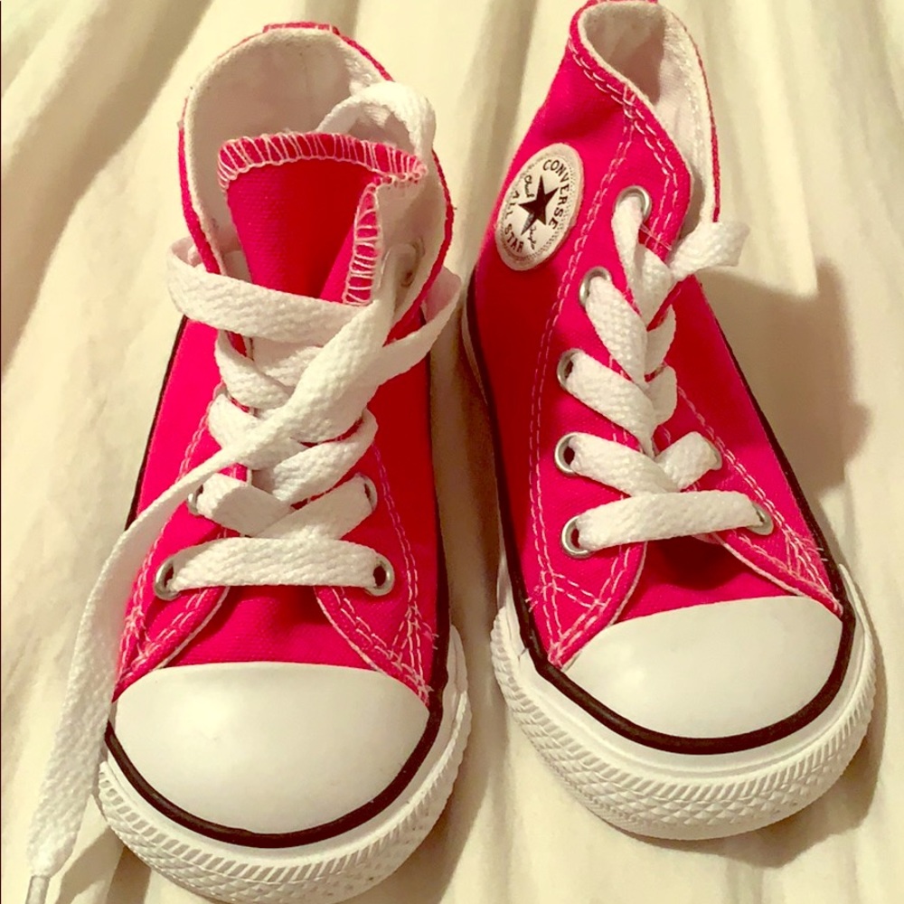 Brand New Converse 𝙆𝙞𝙙𝙨 Chuck Taylor All Star